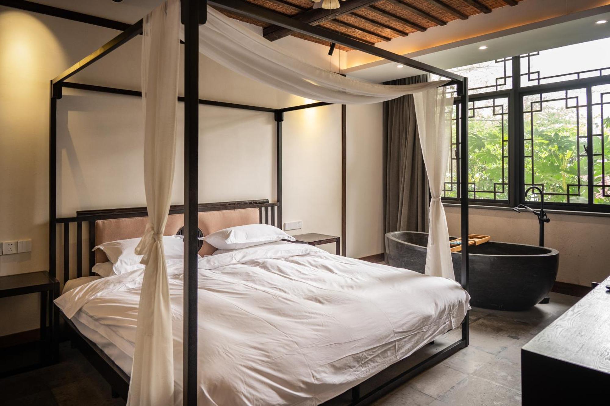 Tingjian Musu Private Soup Design Homestay - South Gate Of Wuzhen Xizha Scenic Area Tongxiang Exteriör bild