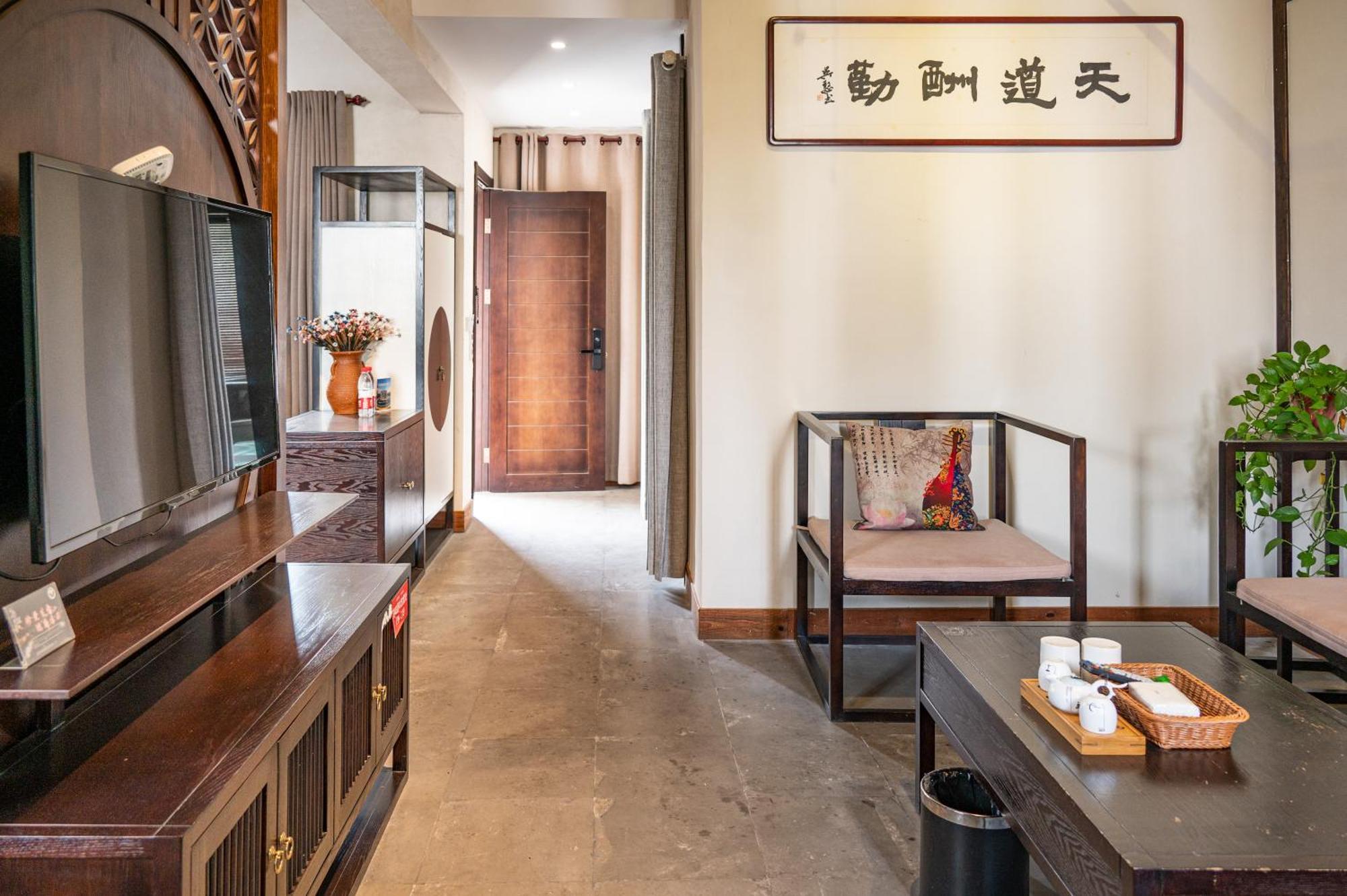 Tingjian Musu Private Soup Design Homestay - South Gate Of Wuzhen Xizha Scenic Area Tongxiang Exteriör bild